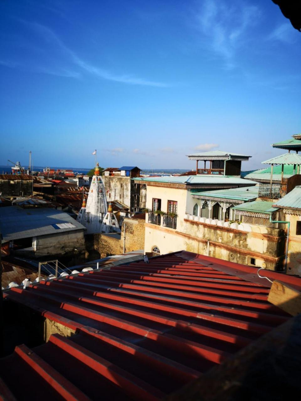 Bottoms Up Hostel Zanzibar Exterior photo