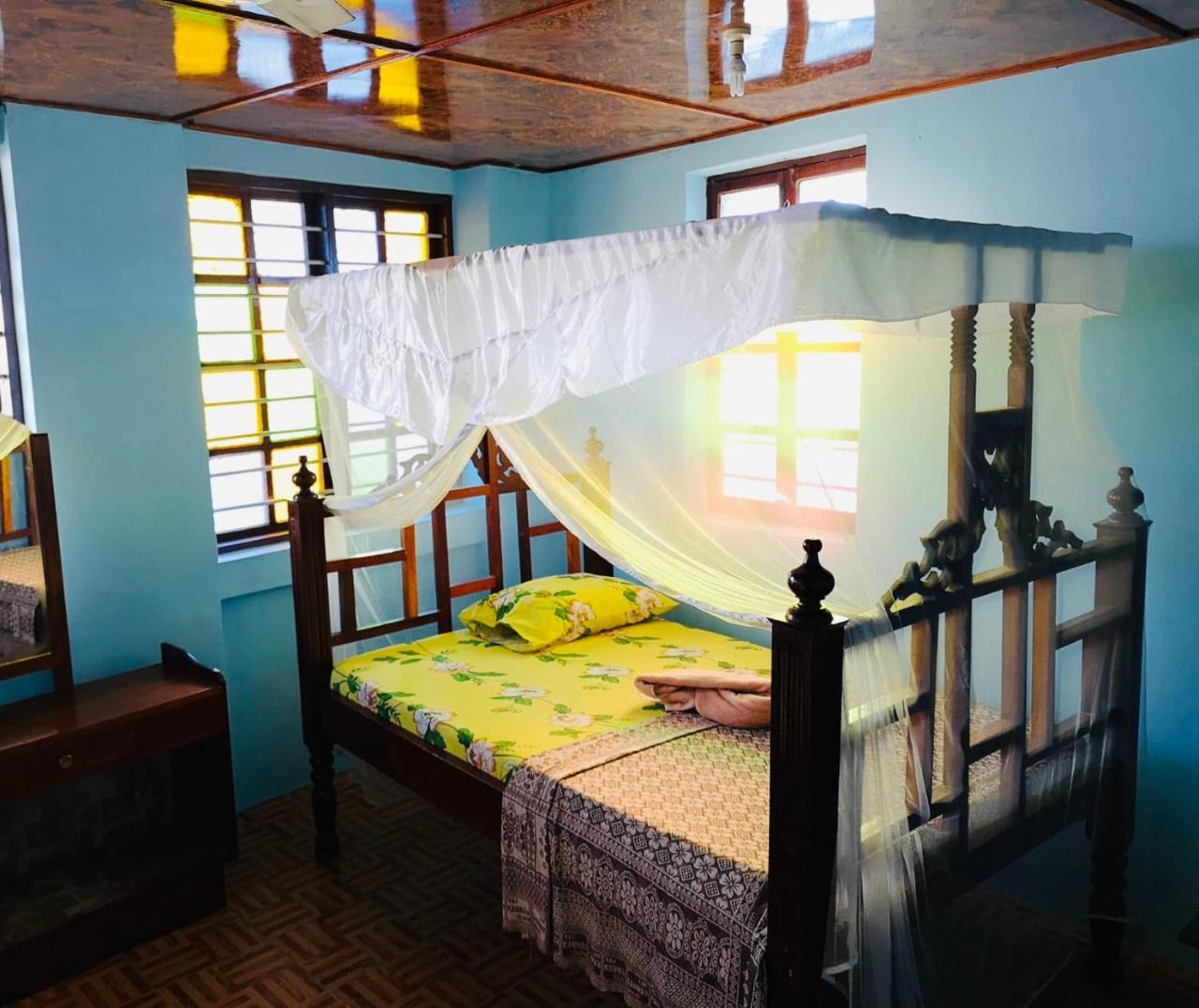 Bottoms Up Hostel Zanzibar Exterior photo